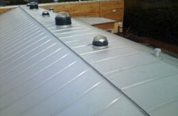 Lindab Aluzinc standing seam roofing for Sussex GPs’ surgery
